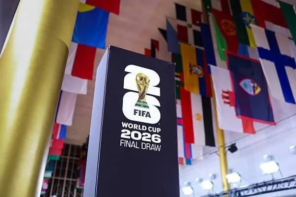 世界盃規模更大、代價更高