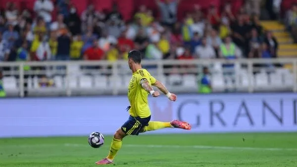 C羅在艾納斯不只會進球更像是隊長