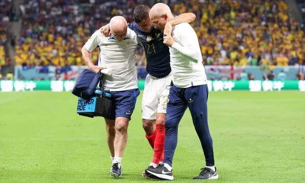 頻繁飛行截斷休息時間是導致球員體能下降的主因之一