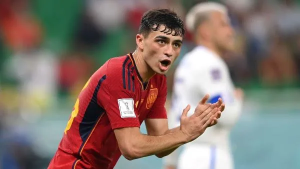 佩德里與不同的中場搭檔都能產生化學反應/鉅城娛樂城