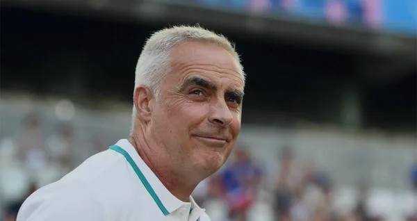 主教練Darren Bazeley構築一套面臨強隊也能守住中場的策略