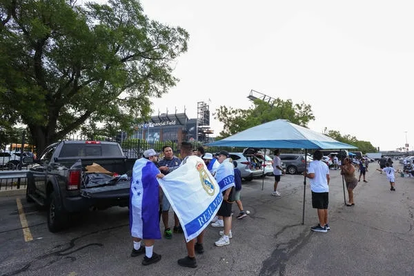 tailgating是美國體育賽事相當重要的文化